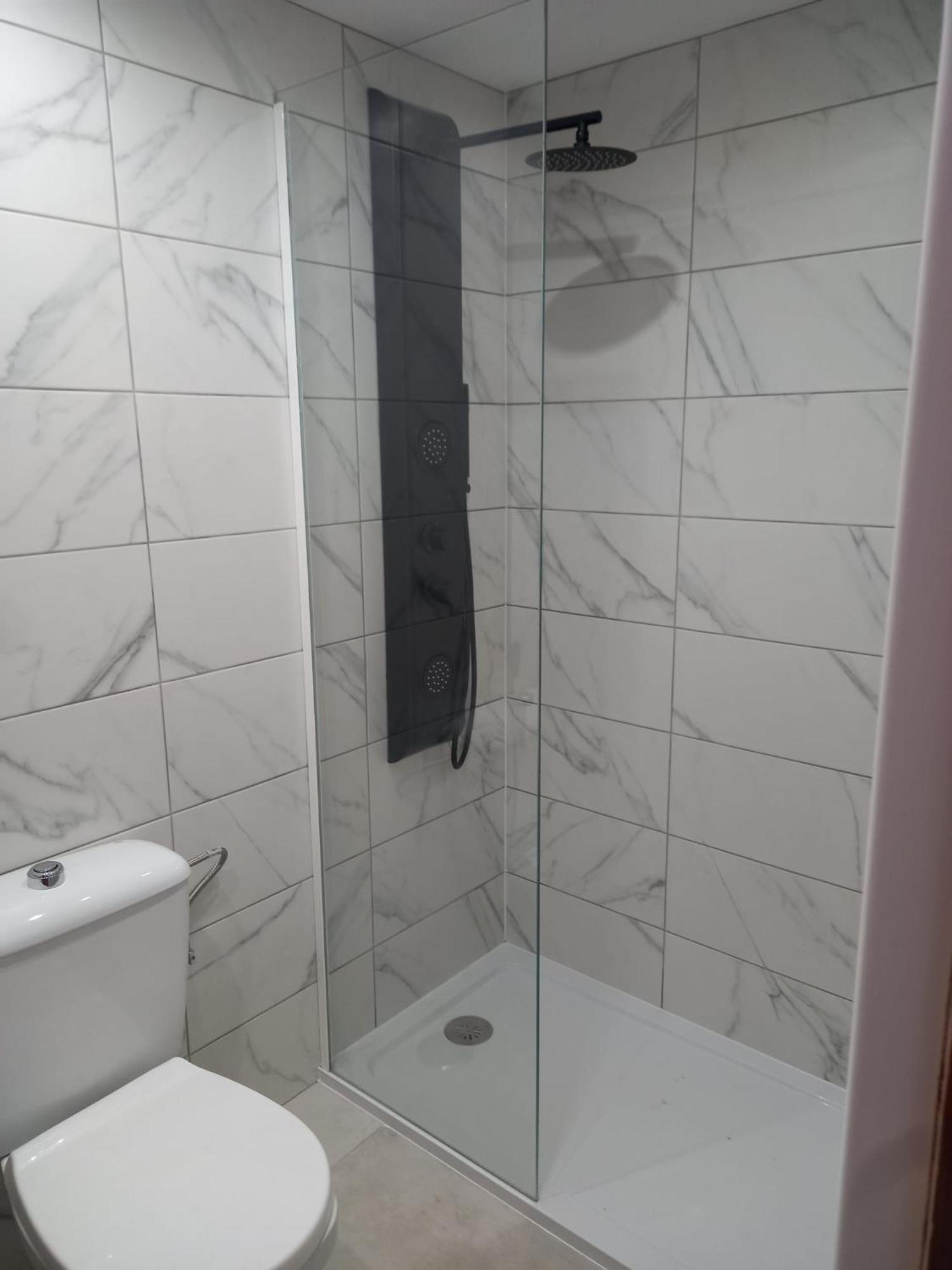Lovely Newly Refurbished 1 Bedroom Flat Minutes From Sandy Beach,Private Terrace 科斯塔卡莱塔 外观 照片